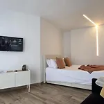 A Proa Do Moliceiro - Iconik Design * Αβέιρο