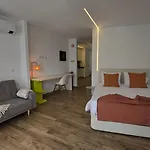 A Proa Do Moliceiro - Iconik Design