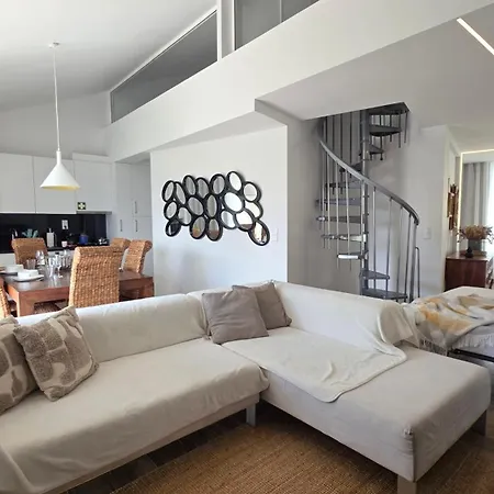 A Proa Do Moliceiro - Iconik Design Aveiro