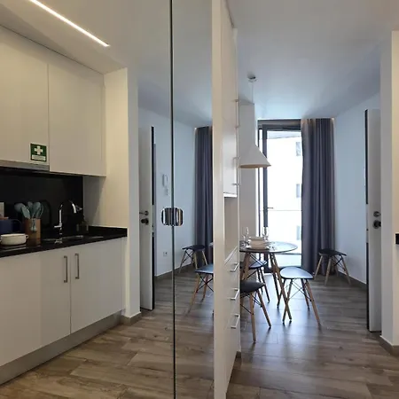 A Proa Do Moliceiro - Iconik Design Aveiro