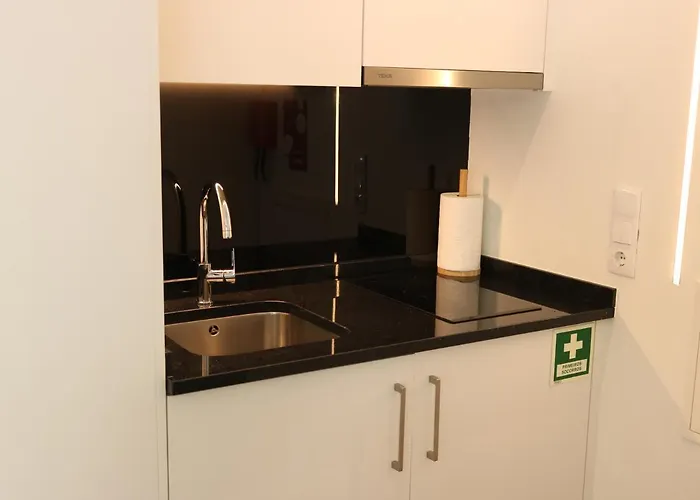 Iconik Design Daire *