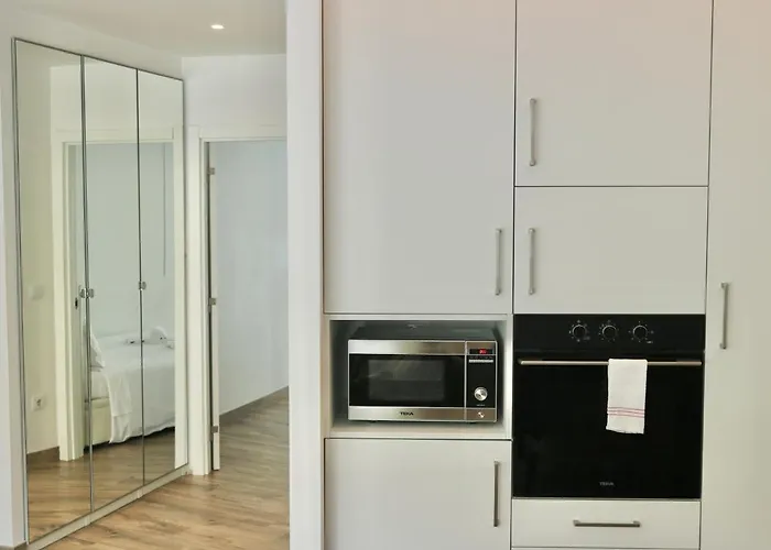 Iconik Design Daire *