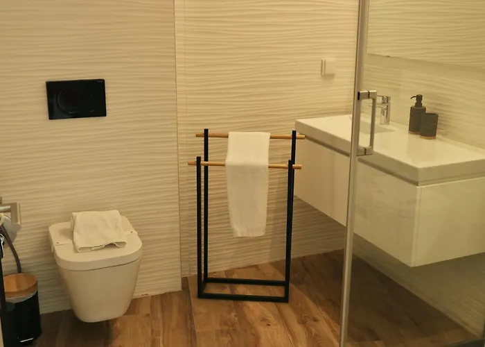 Iconik Design Daire Aveiro