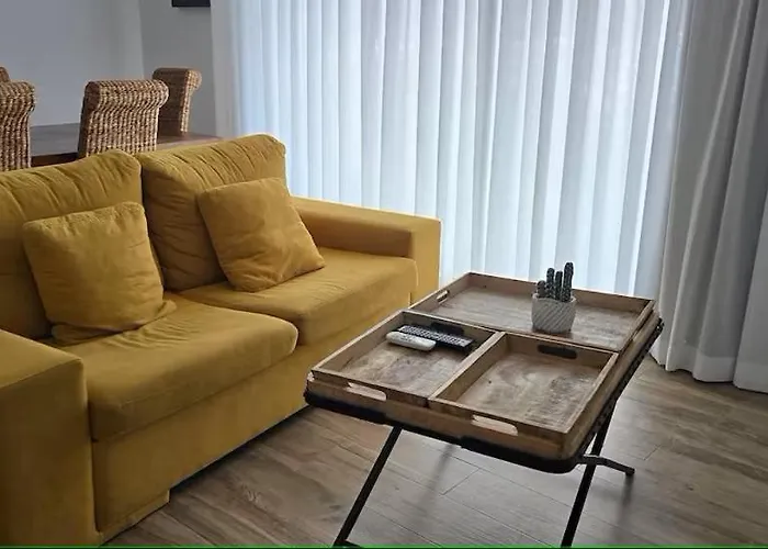 Daire Iconik Design *