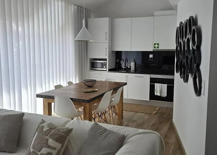 Iconik Design Daire Aveiro