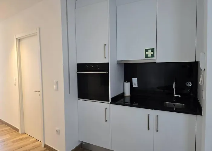 Iconik Design Daire *